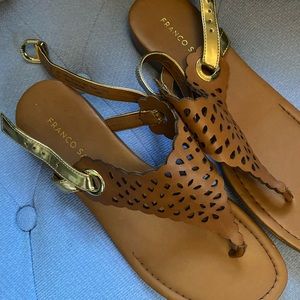 Gold and brown 8.5 sandals!